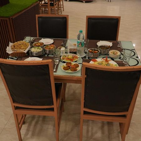 Saubhagya Inn By Kempinski لاكناو المظهر الخارجي الصورة